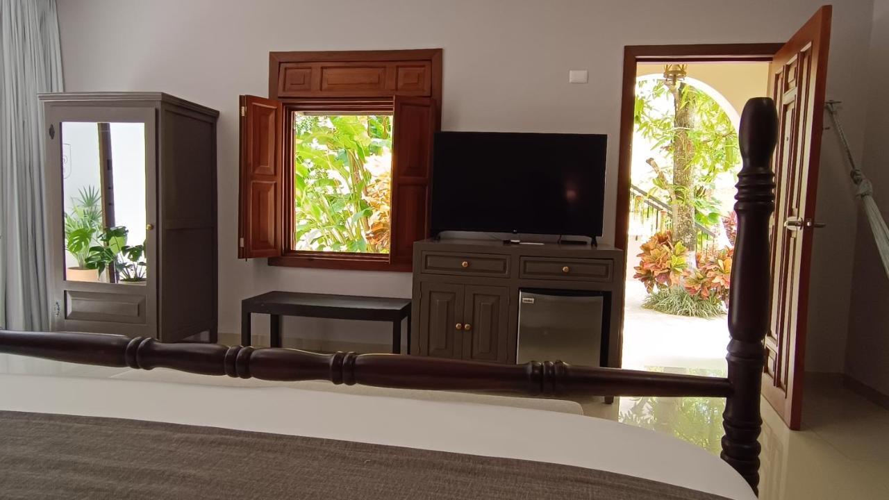 Casa Valladolid Boutique Hotel Ngoại thất bức ảnh