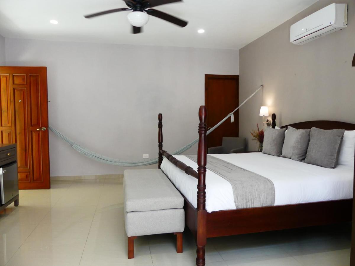 Casa Valladolid Boutique Hotel Ngoại thất bức ảnh