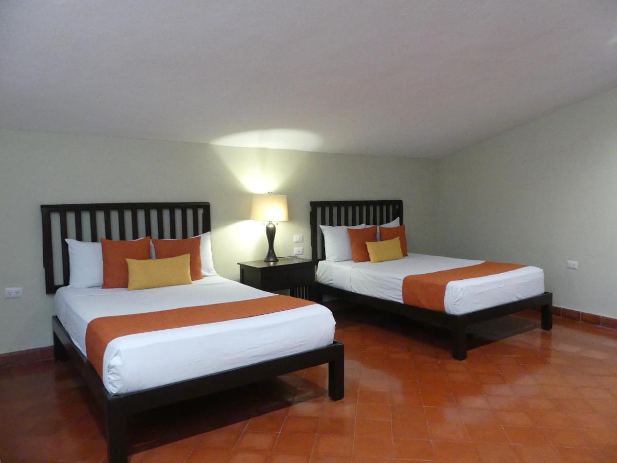 Casa Valladolid Boutique Hotel Ngoại thất bức ảnh